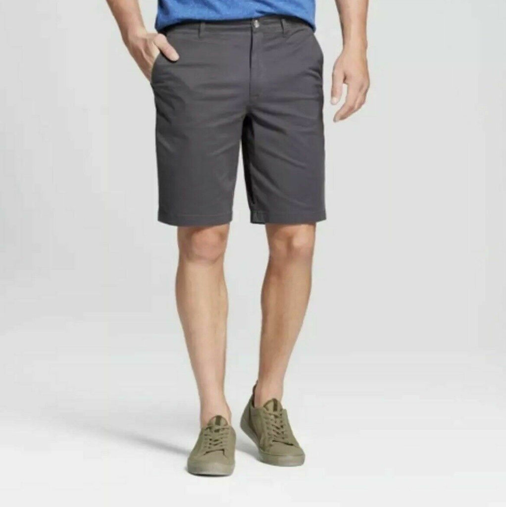 Men's 10.5" Flat Front Shorts - Goodfellow & Co